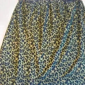 Animal print skirt - Banana Republic Olive green‎ and Black 100% Polyester (NWT)